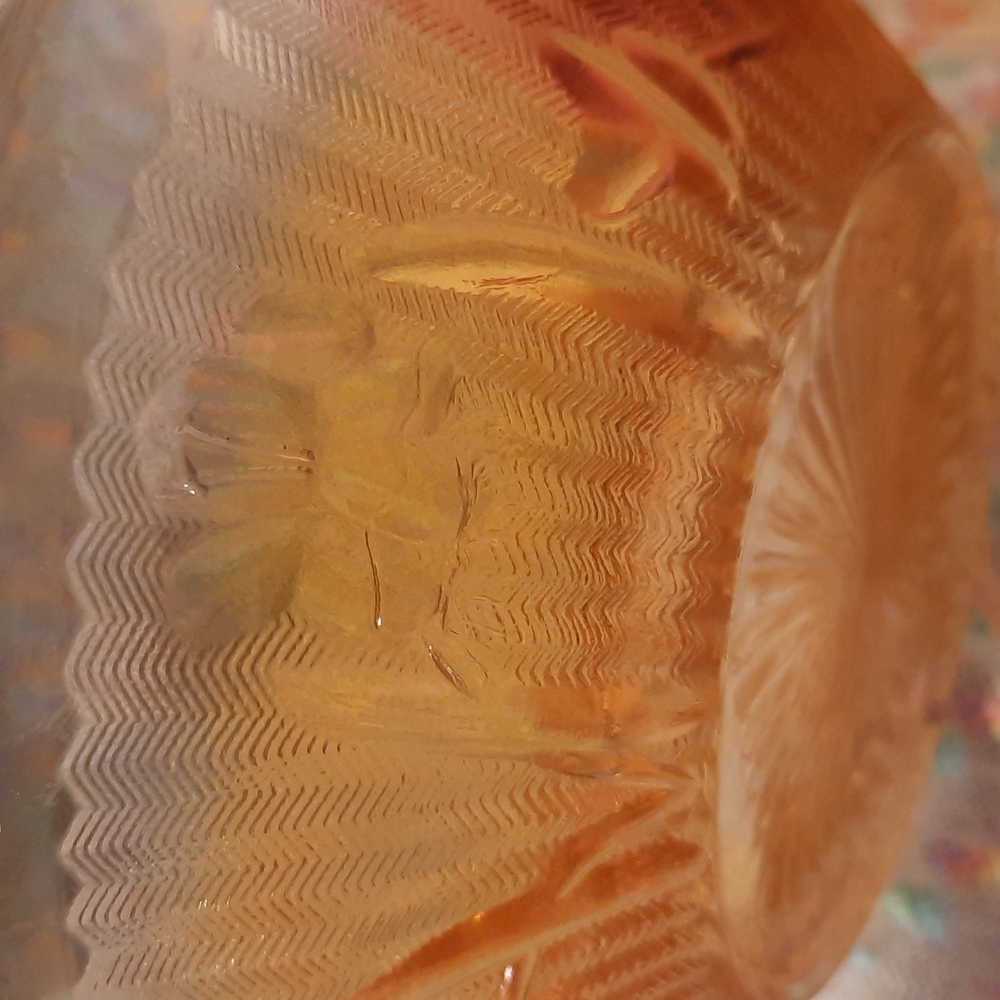 Peach carnaval glass sherbet bowl curved edges - Picture 4 of 5